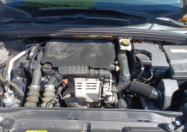 Citroen C4 cena 32900 przebieg: 71371, rok produkcji 2017 z Kobyłka małe 106